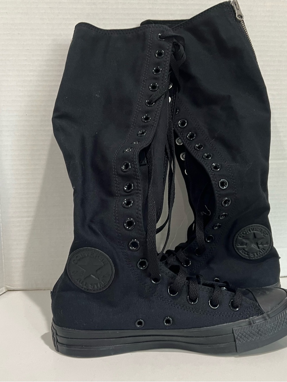 Converse Chuck Taylor All Star XX-Hi Knee-High Boots (Unisex) Size 7 (W)/ 5 (M)